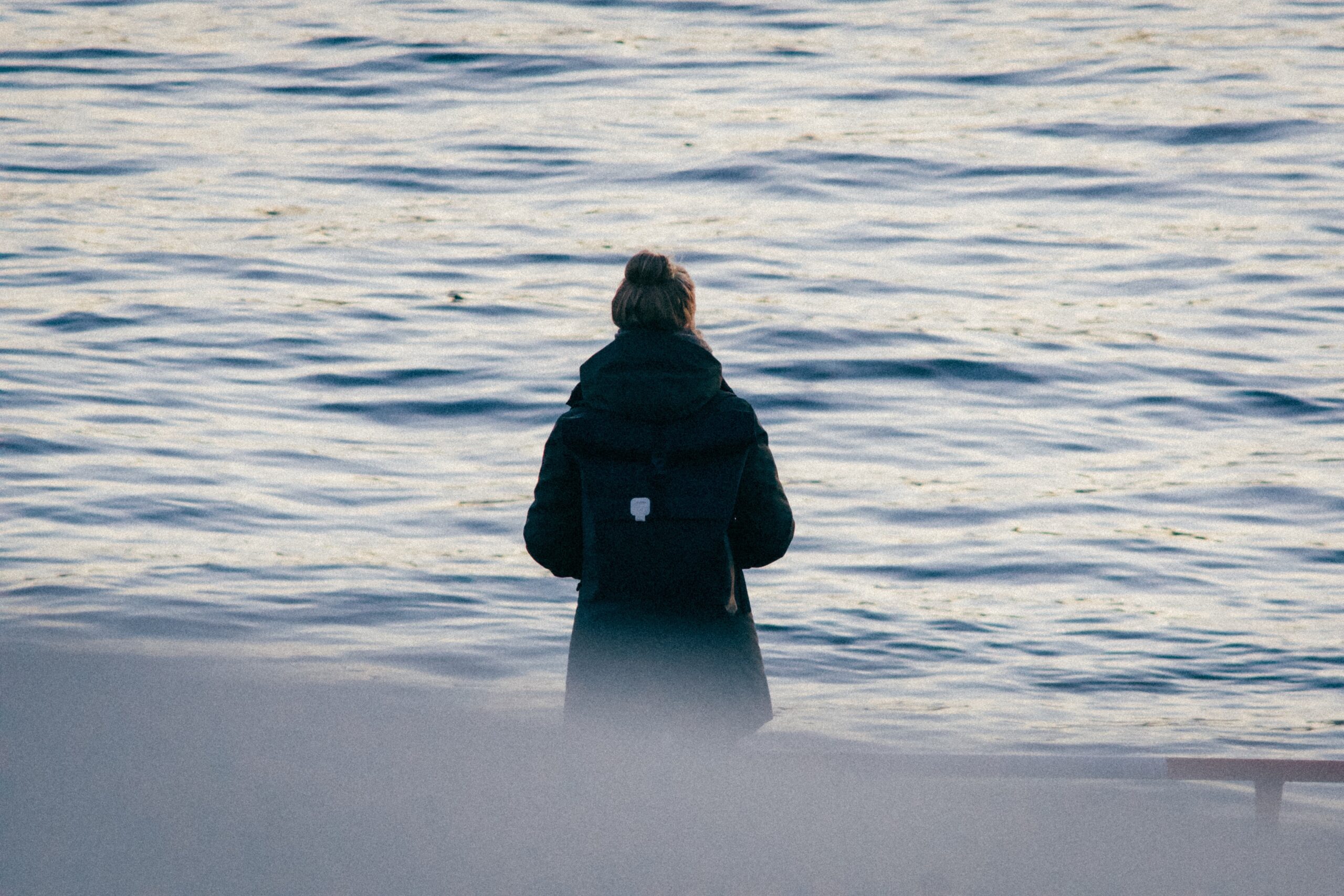 christian-lue-1GJMz5IMaPw-unsplash